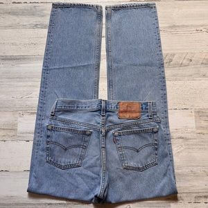VINTAGE ‘90s LEVI’S 501 mid rise button fly